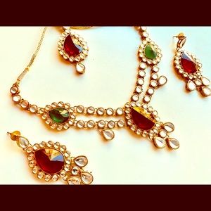 Jewelry set with Necklace, headpeice and Earrings